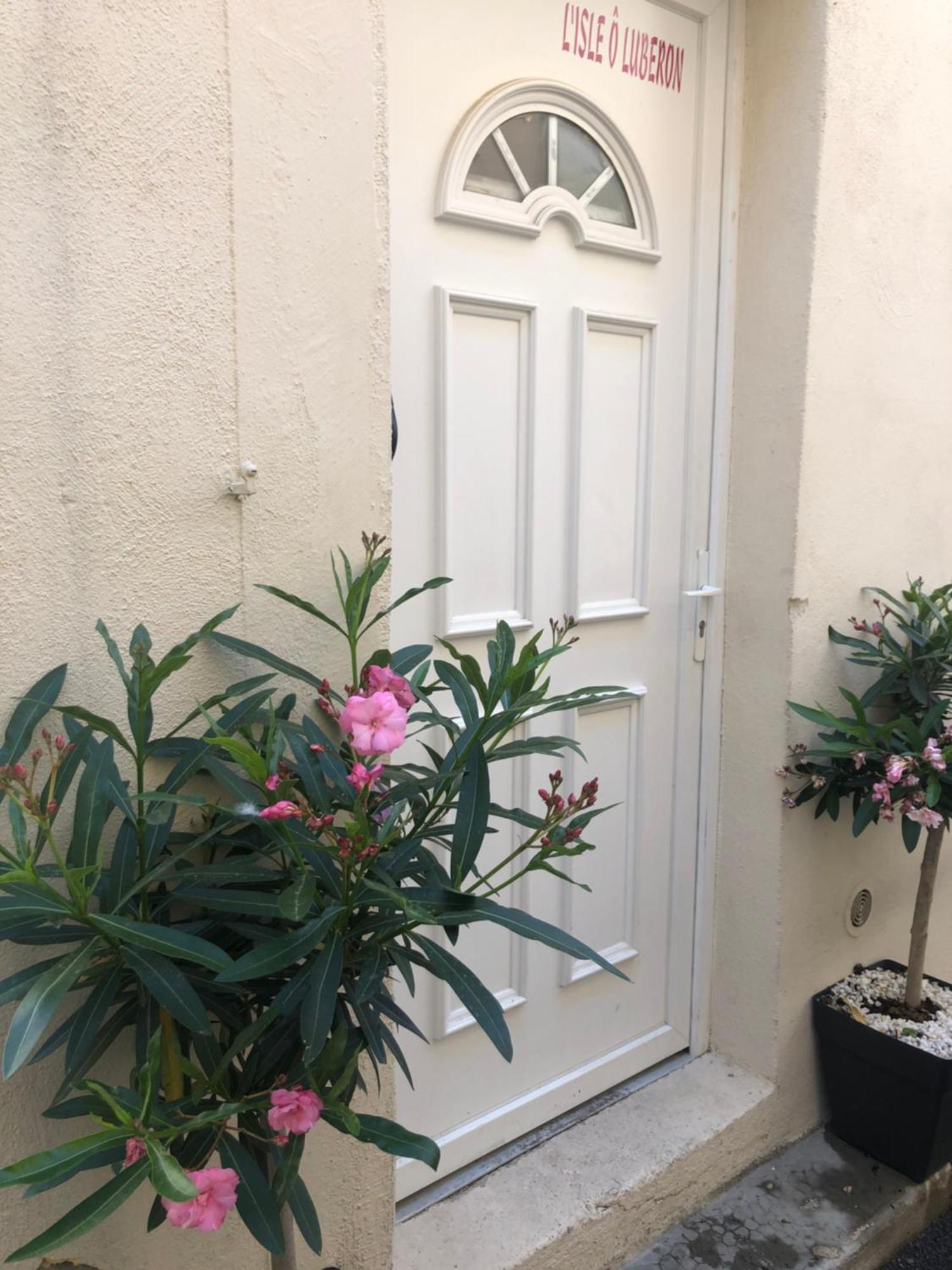 Apartmán L'Idylle LʼIsle-sur-la-Sorgue Exteriér fotografie